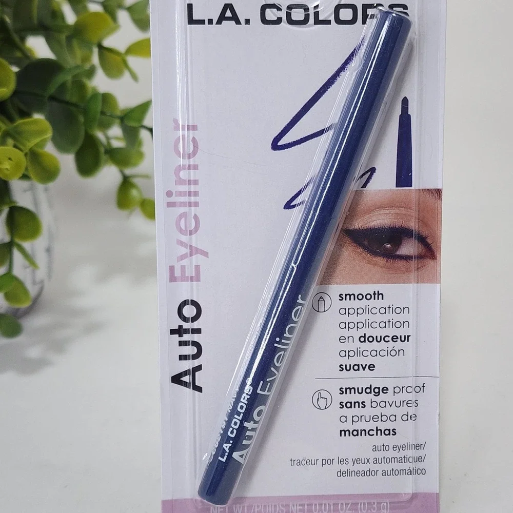 L.A. Colors Auto Eyeliner Navy Blue C62191 Smudge Proof Retractable ~ Brand New